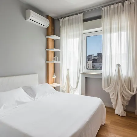 菲利尼之家 - 公寓 *